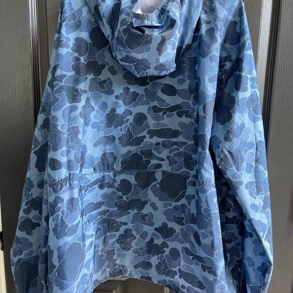 Columbia Lightweight Windbreaker - Picture 4 of 6